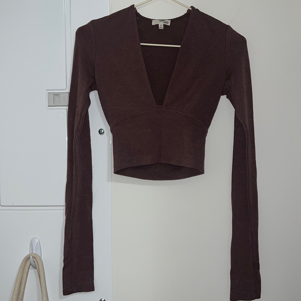 Aritzia long sleeve croptop wilfred free xs